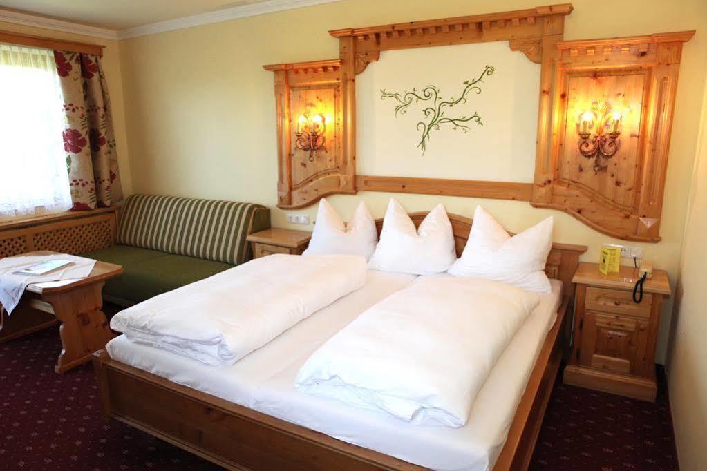 Hotel Sperlhof Windischgarsten Buitenkant foto